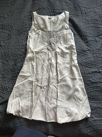 Robe Nile XS