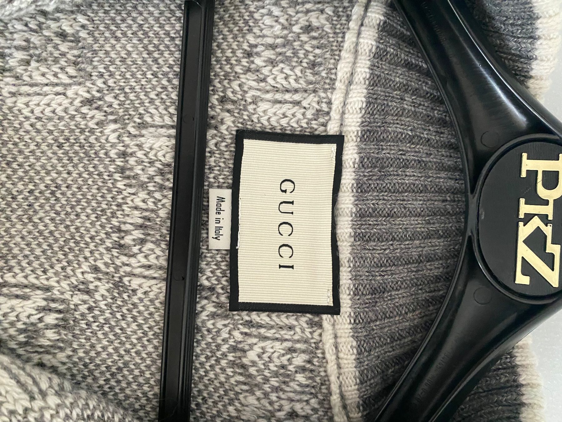 Pullover & Sweatshirts: Zipper – Neu (gemäss Beschreibung) aus Pratteln von fra_rd8j 3