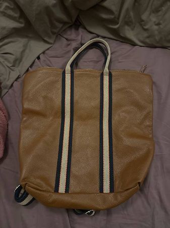 Sac à main et à dos