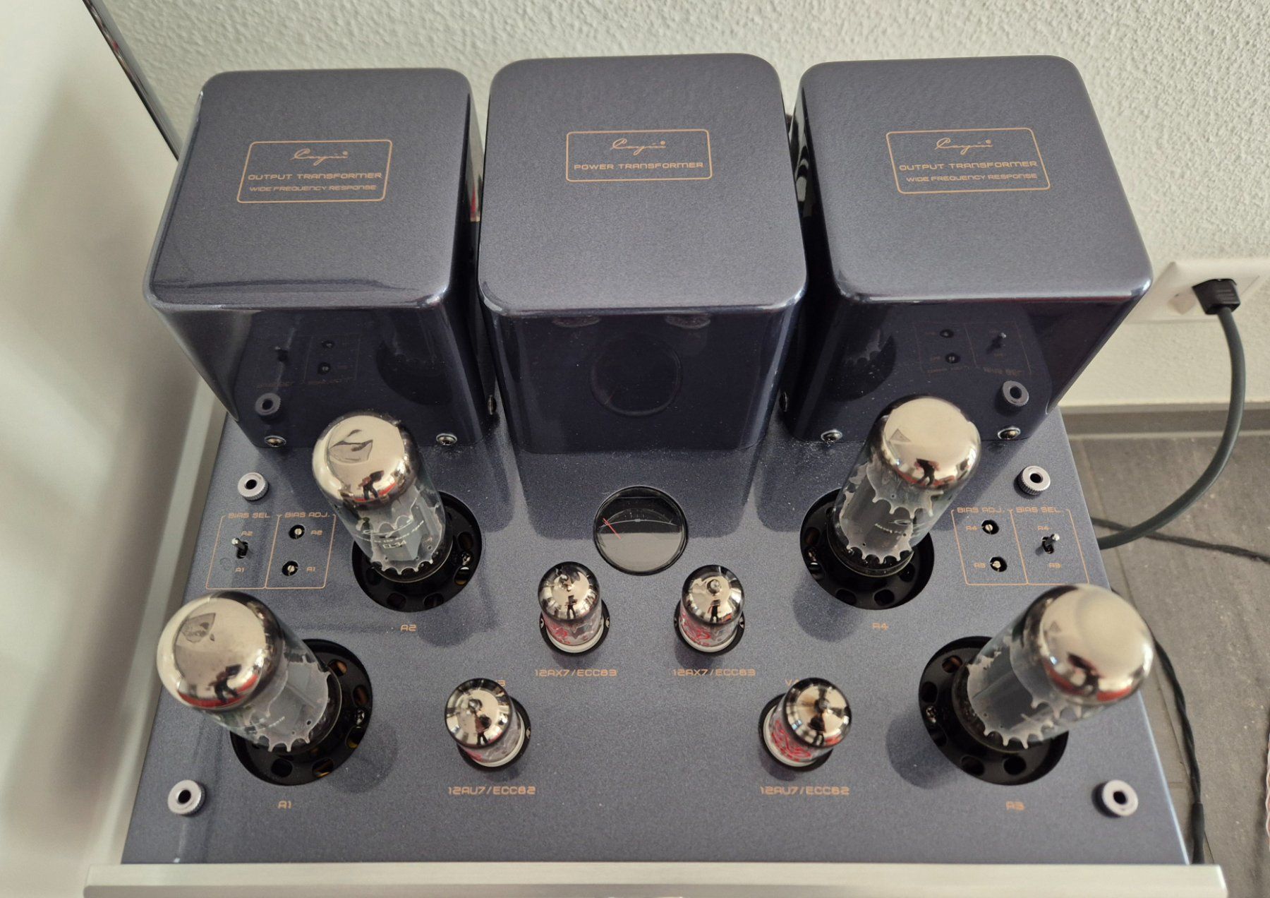 Cayin Amplificateurs: Cayin  CS-55 A/ CS-55CD High End Anlage – D'occasion à Zug par storsi 1