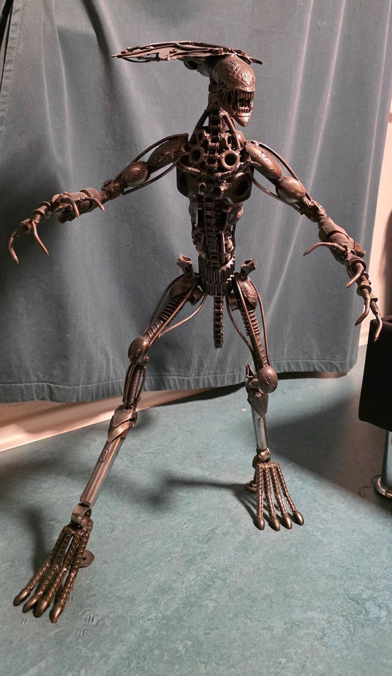 Sculture & Statue: Xenomorph Queen Alien Metallskulptur – Usato da Büsserach venduto da aur_xn86 1