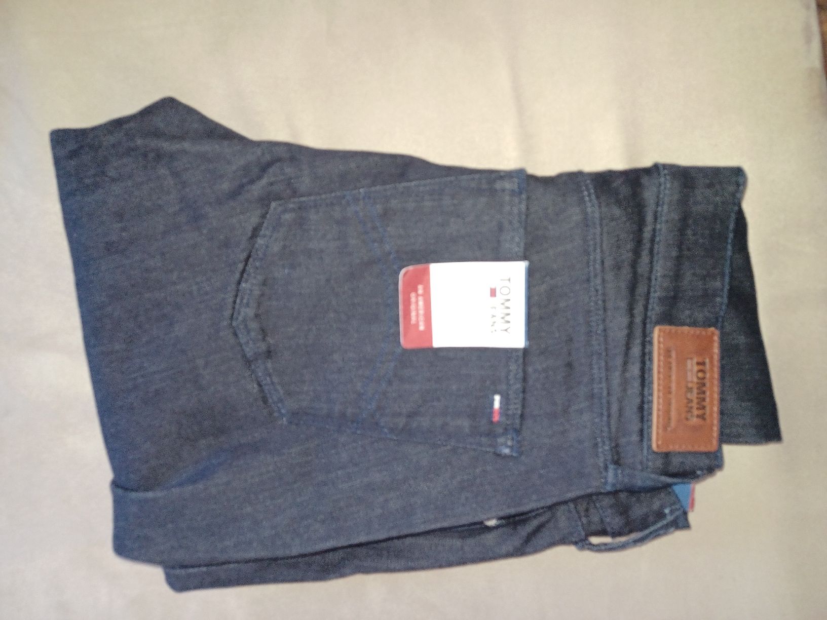 Tommy Hilfiger Jeans: jeans Tommy Hilfiger Nora 29/32 – Neu und originalverpackt aus Servion von josephine22