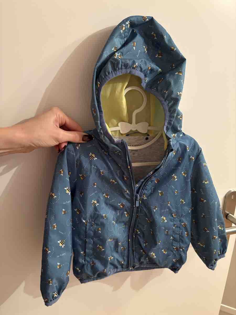 Manor Giacche & Cappotti: Übergangsjacke mit Bienen-Motiv Gr. 92 – Nuovo (secondo la descrizione) da Meisterschwanden venduto da beauty26. 1