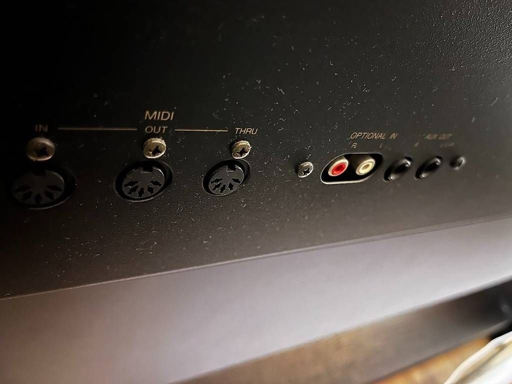 Instruments de musique: Yamaha Clavinova CLP 123 – D'occasion à Zürich par superfecoo 1