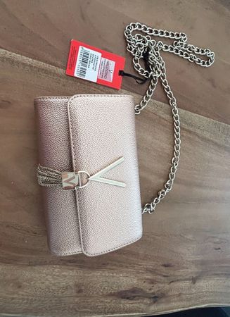 Sac Valentino rose neuf avec étiquette