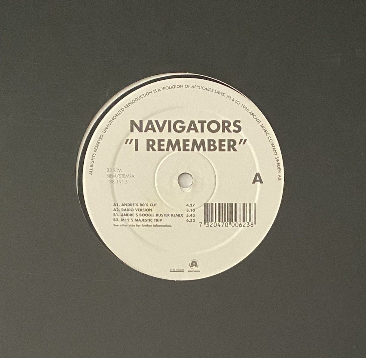 Dischi in vinile: Navigators, I Remember (House, Pop Rap) – Usato da Flums venduto da Empe1 2
