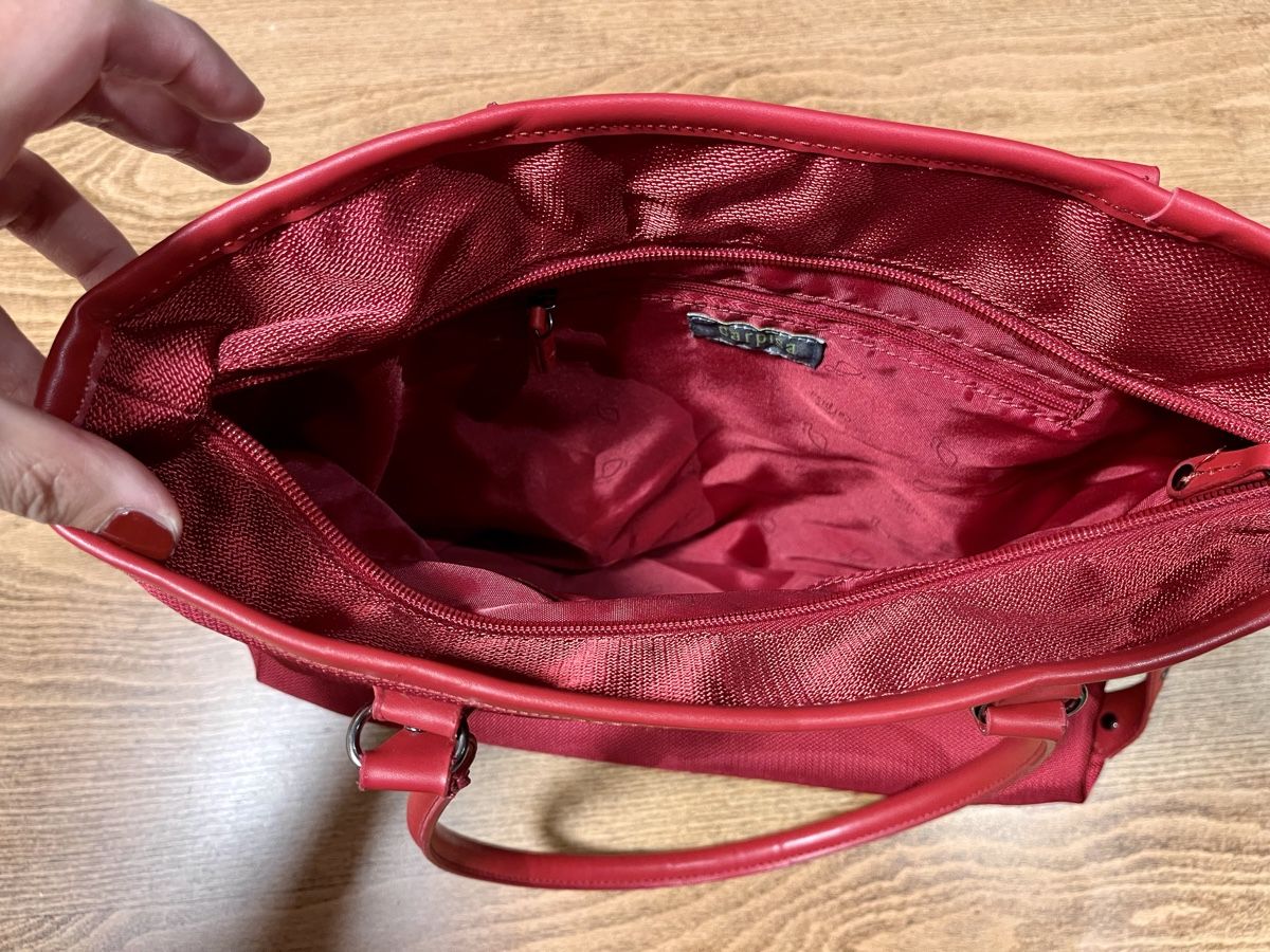 Sacs femmes: Carpisa Tasche – D'occasion à Ponte Capriasca par Kristine87 1