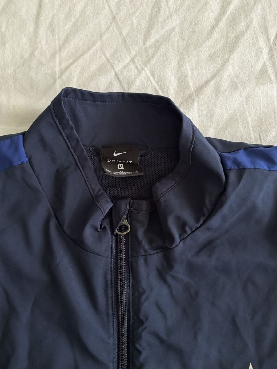Vestes: FC Zürich Jacke – D'occasion à Zürich par PabloPrestobar 1