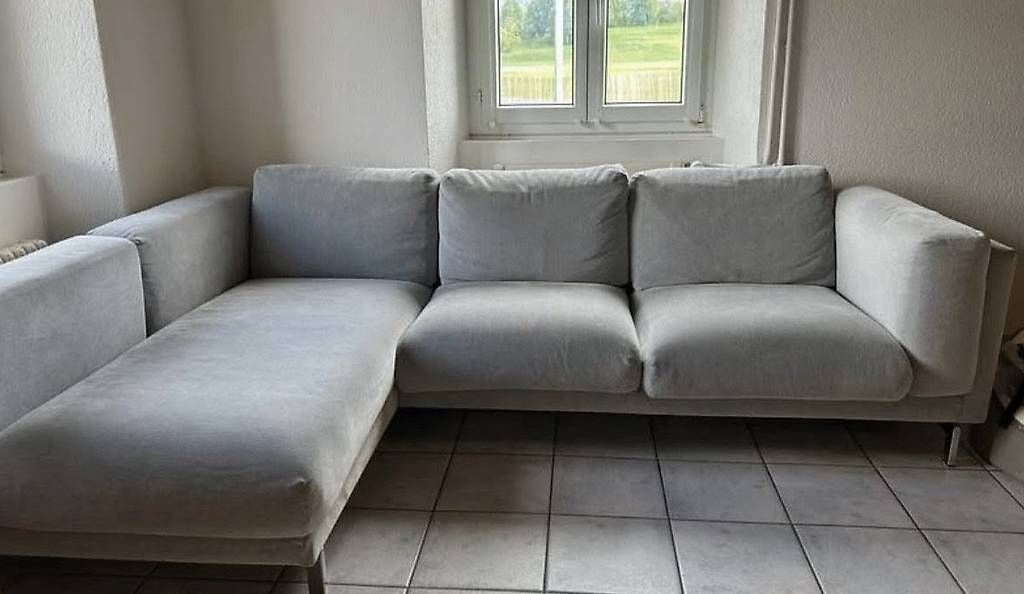 Ikea Sofas: Canapé d'angle gris clair – Gebraucht aus Le Noirmont von Lazza00