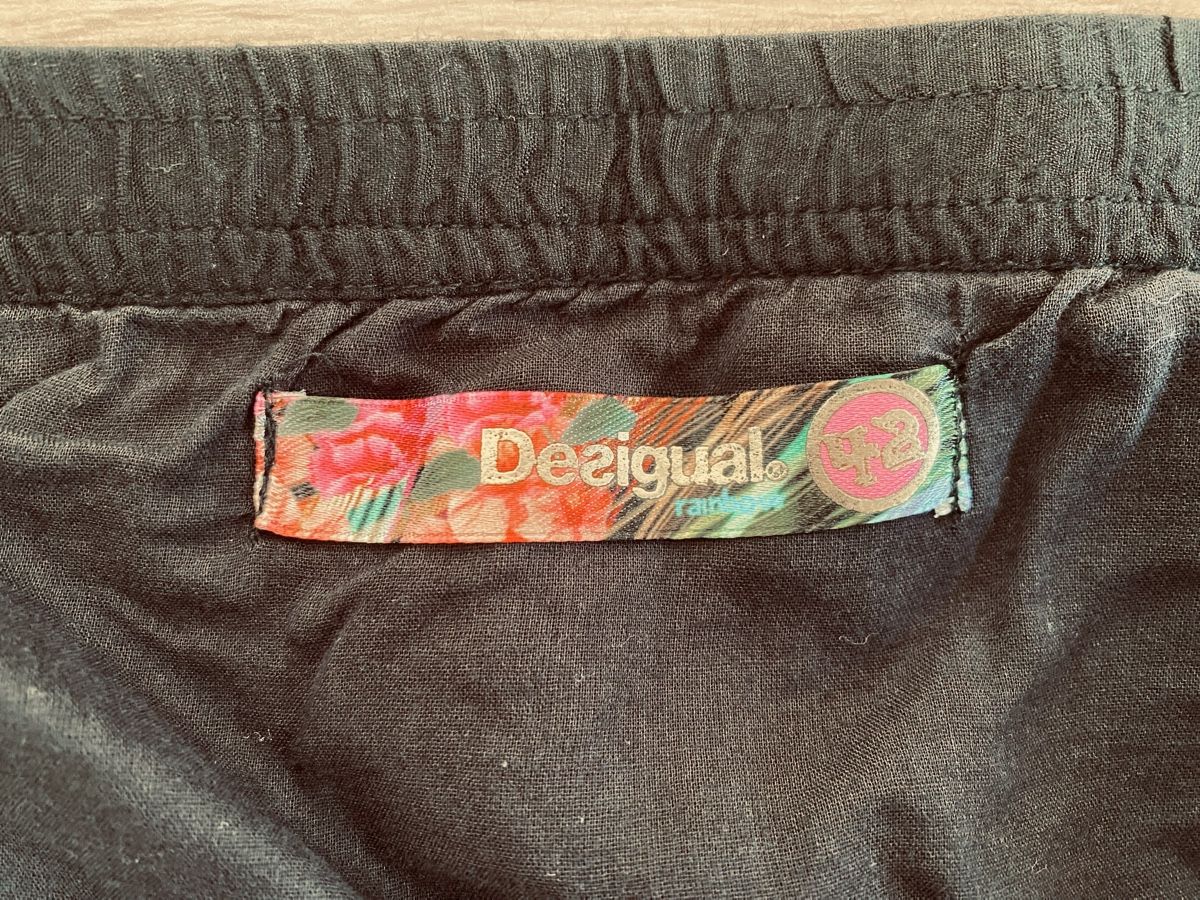 Desigual Gonne: Jupe Desigual – Nuovo (secondo la descrizione) da Chézard-St-Martin venduto da monster2525 2