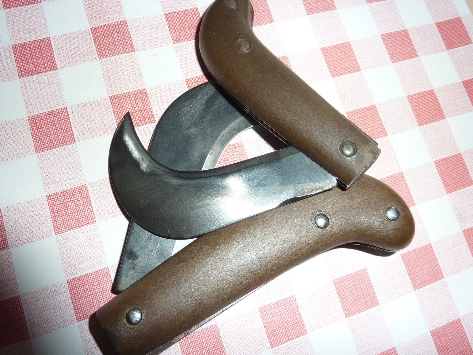 Fox Knives Coltelli tascabile: DEUX  SERPETTE::SUPER PIECES.    DE  .MANIAGO – Nuovo e nell'imballaggio originale da Lausanne venduto da coucoulet 1
