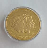 Vergoldete Münze Queen mit Edelstein - 1952