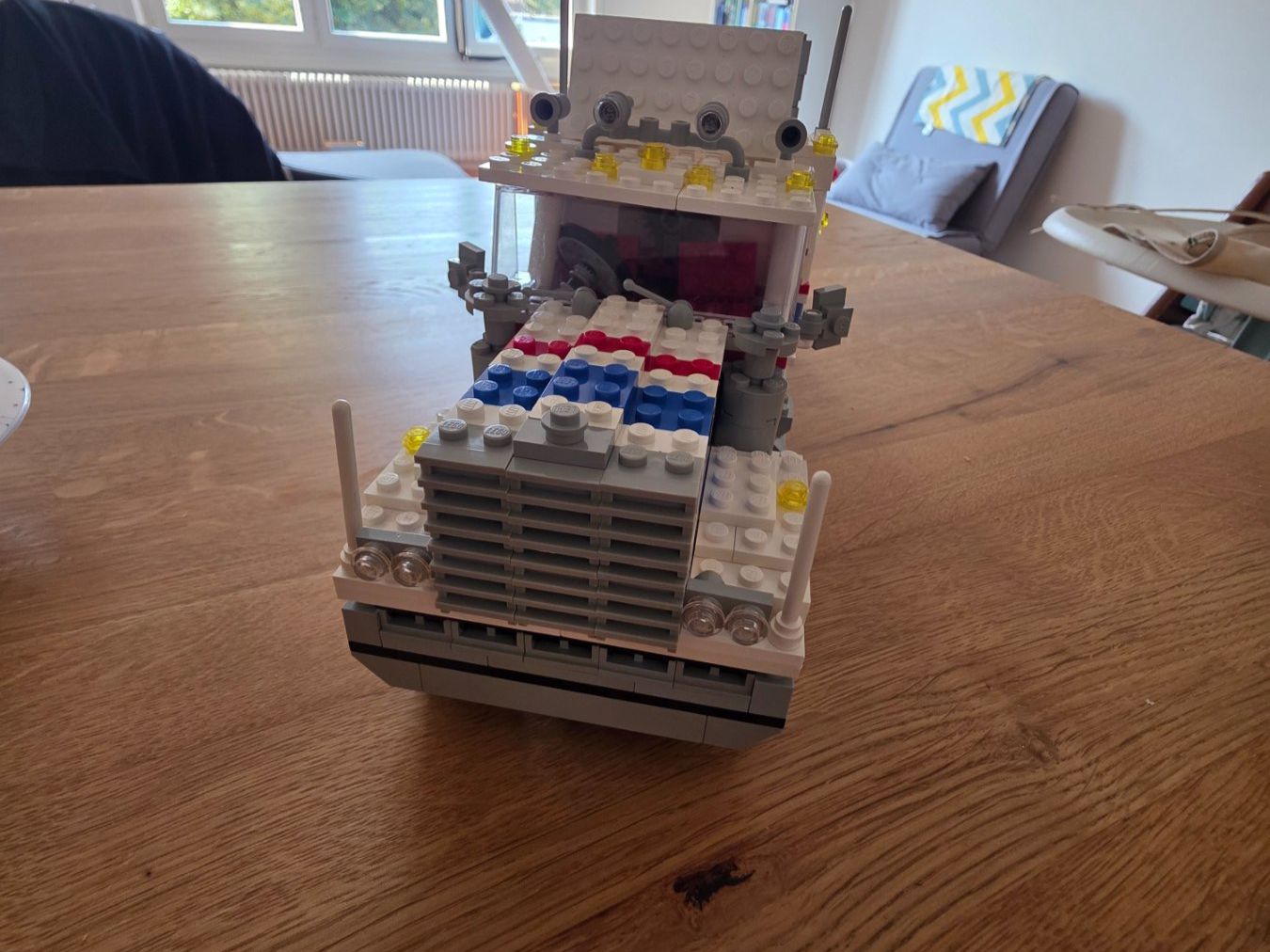 Lego Kit di costruzioni: LEGO Model Team 5580 Highway Rig Truck – Usato da Bern venduto da CookieMonster82