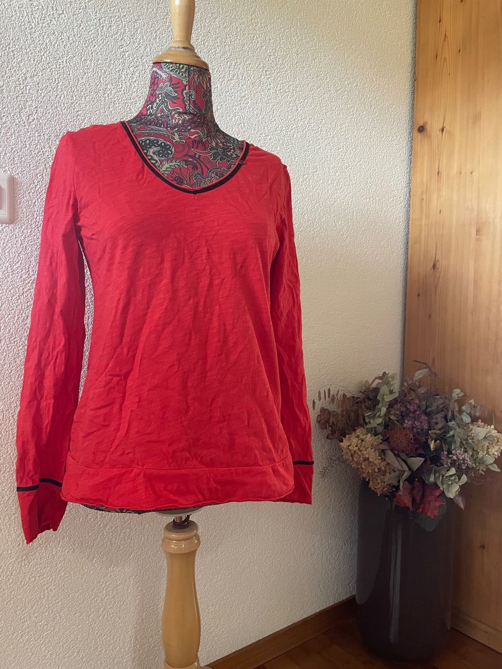 T-shirt: LUTHA - Shirt rot – Usato da Bourguillon venduto da gartenwohnen