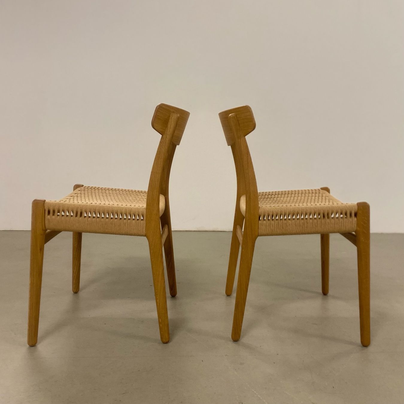 Poltrone: 4x Hans Wegner Stühle CH23 Denmark Designklassiker – Usato da Basel venduto da MidMod20C 6
