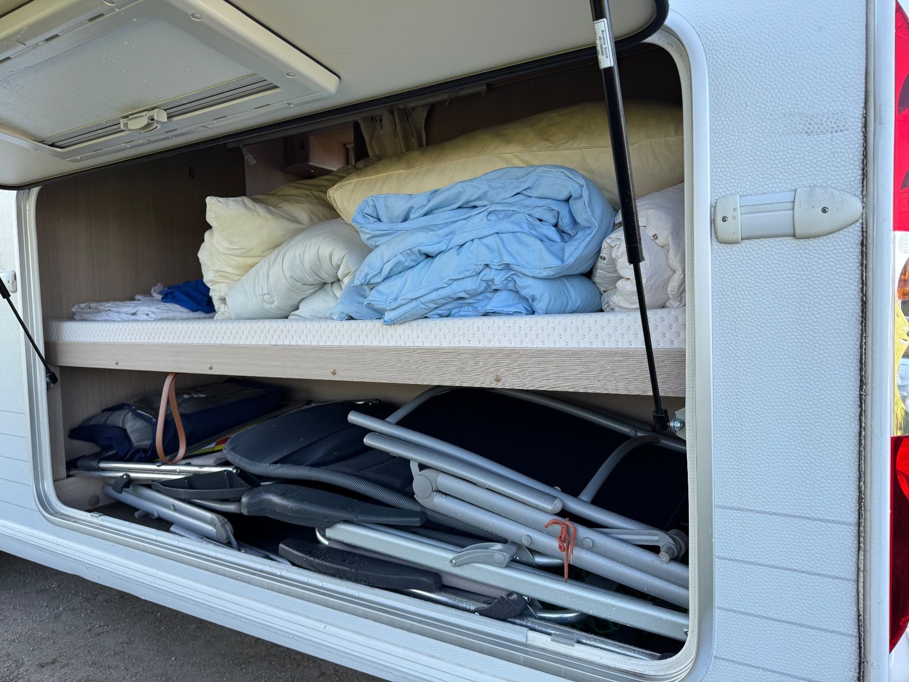 Bürstner Camping Fahrzeuge: Bürstner Averso 560TK – Gebraucht aus Bern von TobiasGkG 2