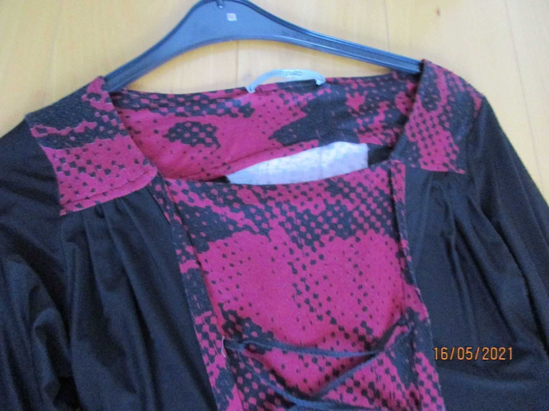 T-shirt: Harriet Girard Shirt wunderschön M – Nuovo (secondo la descrizione) da Ottenbach venduto da Claurin 2