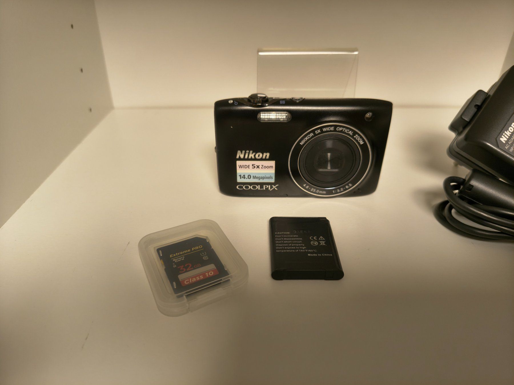 Nikon Fotocamera: Digitalkamera - Nikon Coolpix S3100 mit Ladegerät – Usato da Schaffhausen venduto da thugNme 1