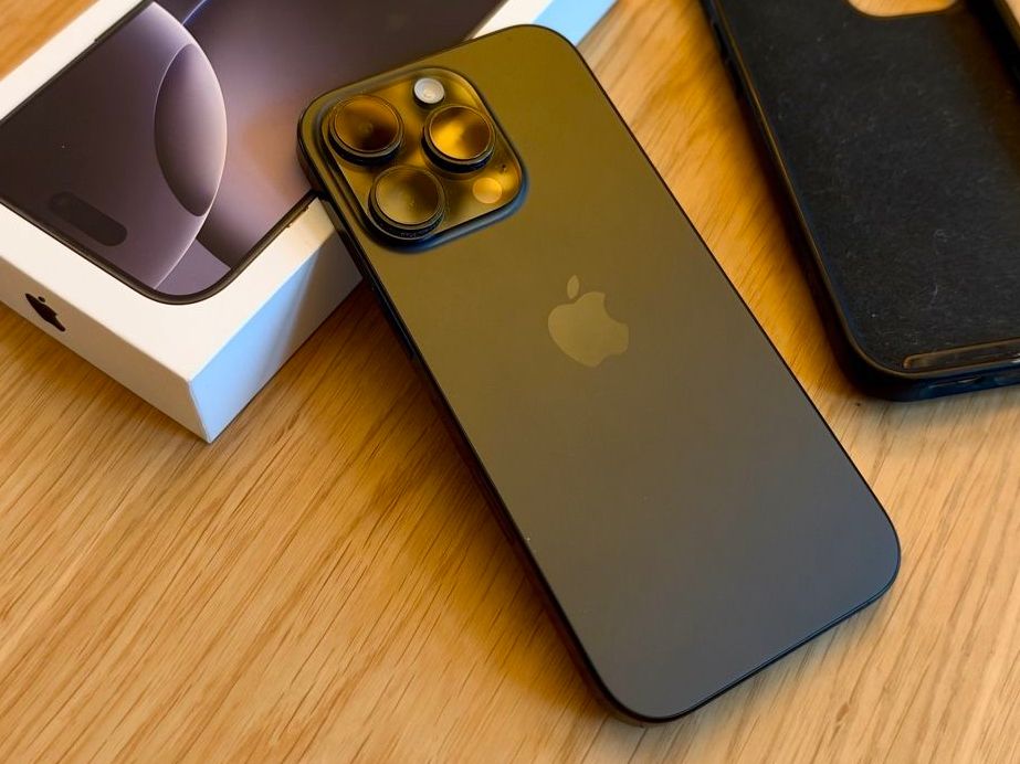 Apple Handys / Smartphones: iPhone 16 Pro – Gebraucht aus Tagelswangen von decci 1