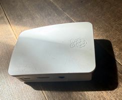 Raspberry Pi 3 Model B+ (3B+)