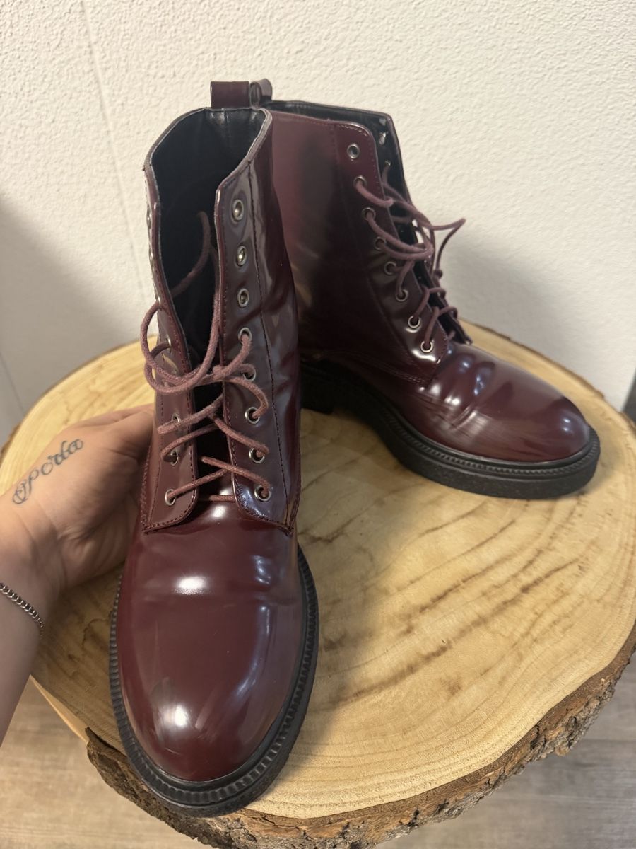 Scarpe da donna: Francesco Milano Boots Bordeaux Gr. 37 – Usato da Hägglingen venduto da Raff_Ella 3