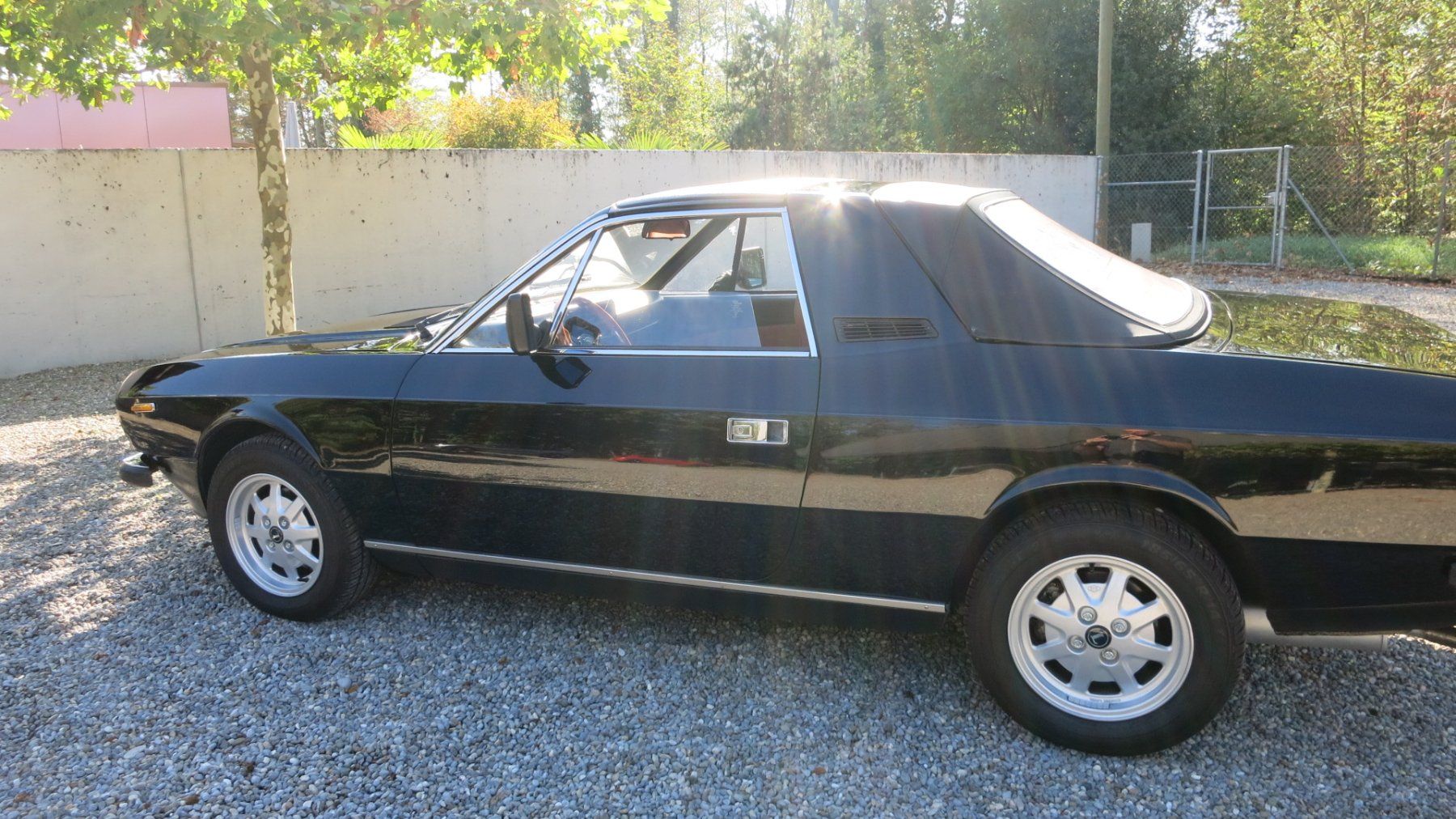 Lancia Autos: Lancia Beta 2000 Spider 1981 – D'occasion à Winznau par Kohler1 7