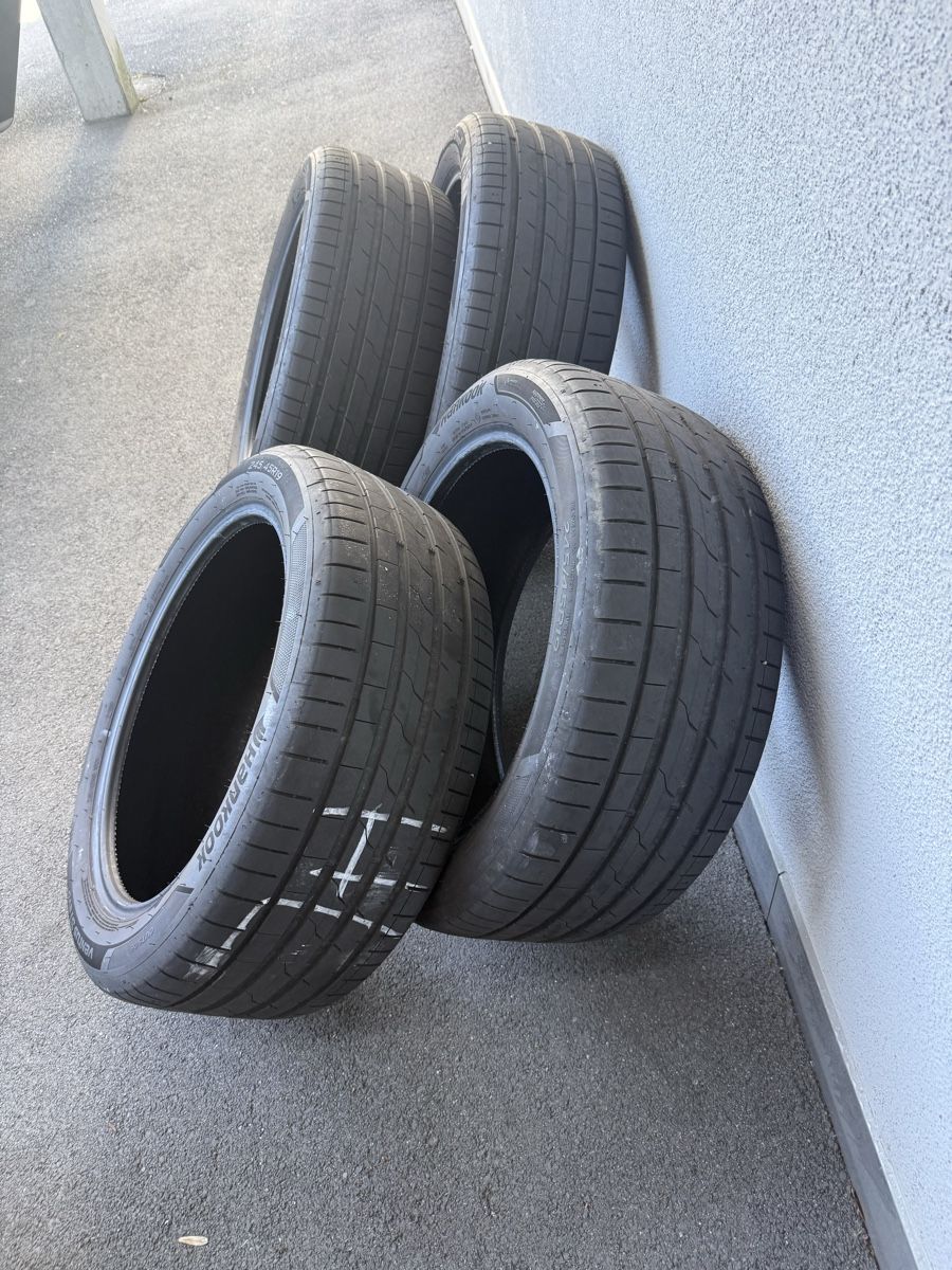 Pneus & Kompletträder: Sommer Reifen 19 Zoll – Gebraucht aus Rotkreuz von 74max
