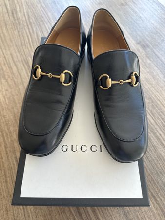 Gucci Loafers, Schwarz, Grösse 8 - Zeitlos und Elegant!