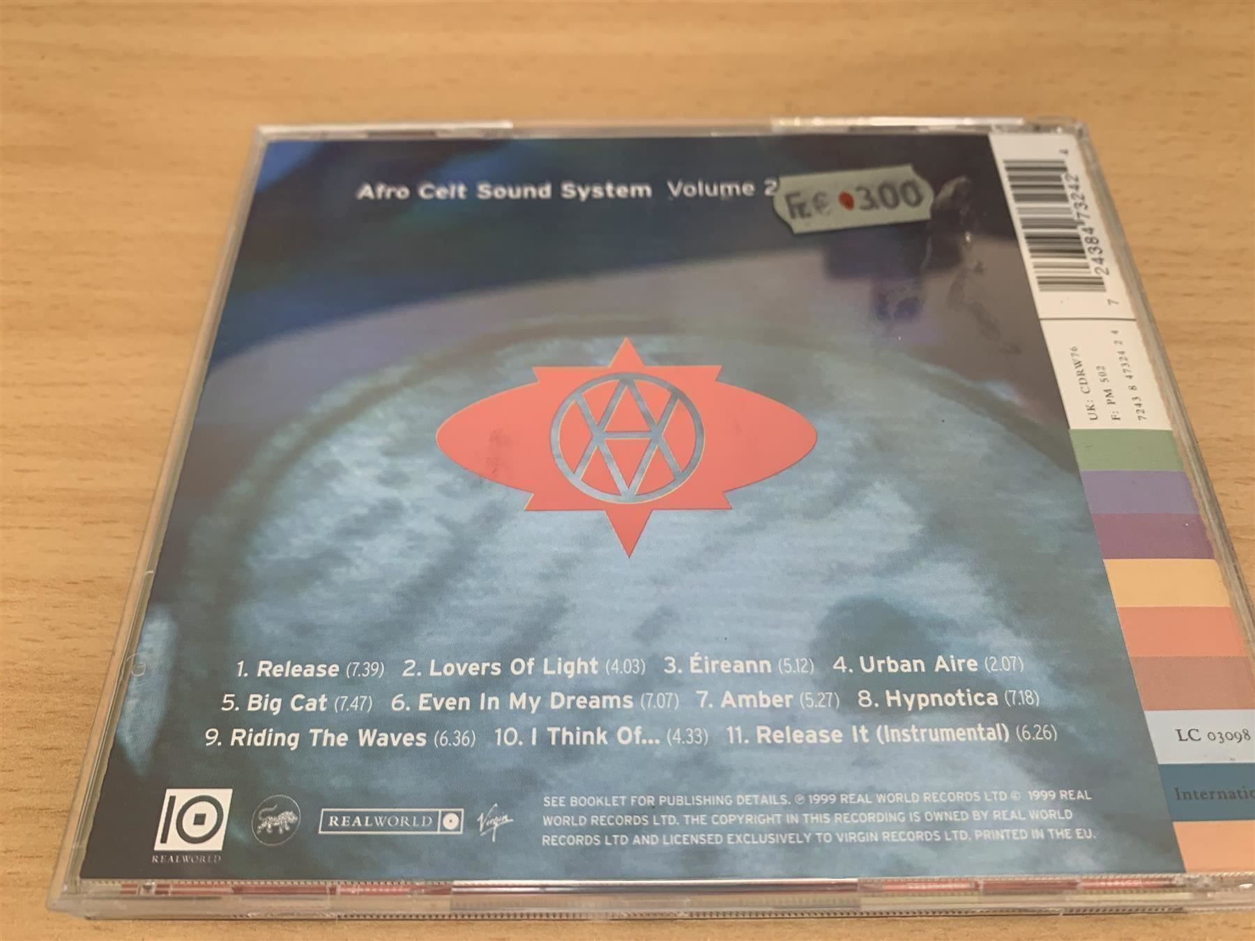 CD: Afro Celt Sound System – Volume 2: Release – Usato da Rikon im Tösstal venduto da Alpenmutz 1
