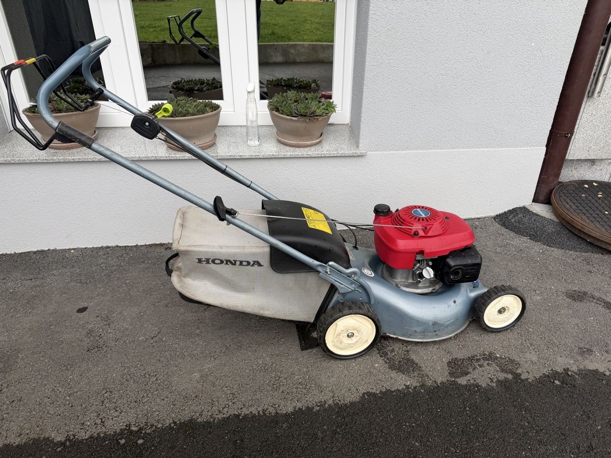 Honda Tagliaerba: Rasenmäher Honda mit Radantrieb  – Usato da Uttigen venduto da huki123