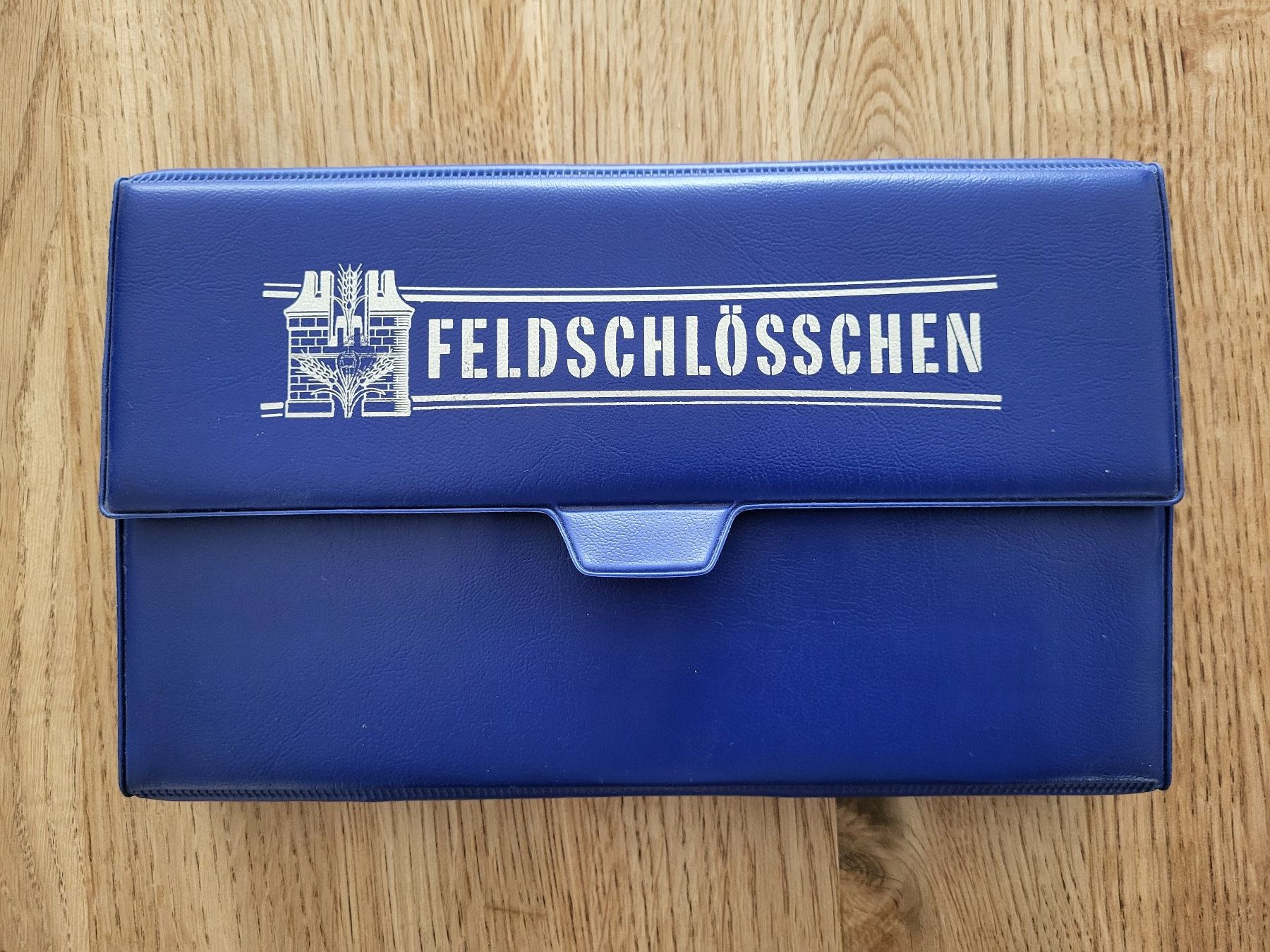 Giochi: Jassset in praktischem Etui – Usato da Waltenschwil venduto da creativeline 1