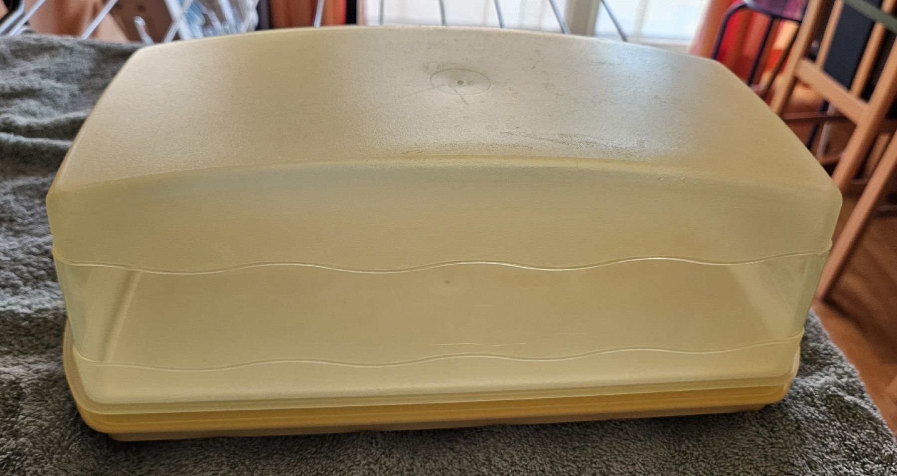 Tupperware Behälter & Ähnliches: Cakebehälter – Gebraucht aus Hasle b. Burgdorf von buddle32 1