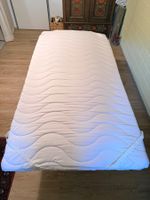 Matratzenauflage weiss für Einzelbett gebrauchter Zustand