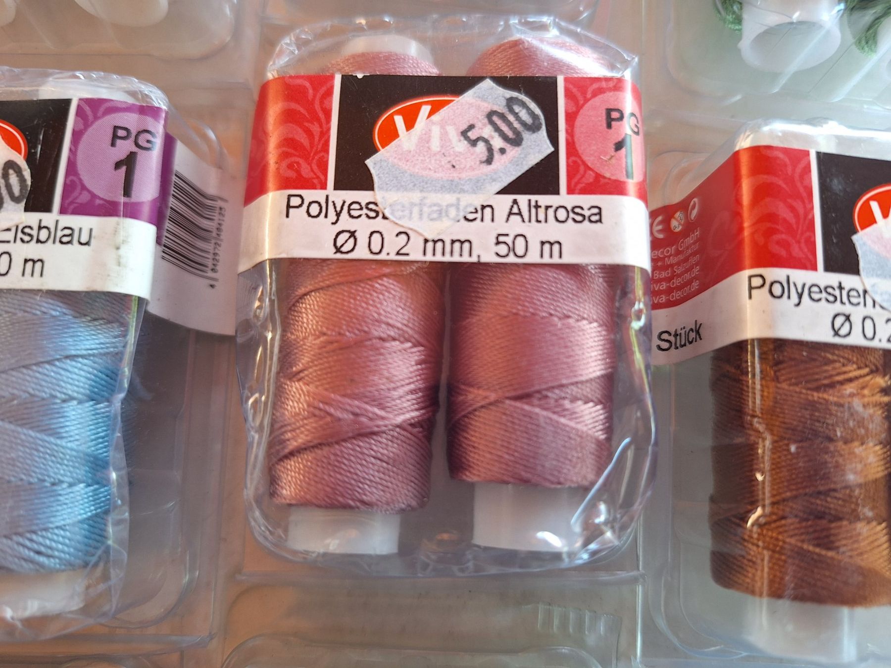 Cordicelle & Fili: 13 PACK VIVA POLYESTERFADEN (26 ROLLEN) – Nuovo e nell'imballaggio originale da Huttwil venduto da Kunterbuntli 5