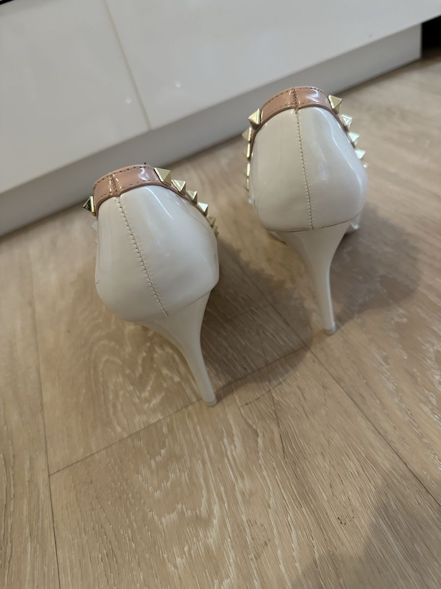 Scarpe da donna: Damen Elegante wunderschöne Schuhe Gr41 – Nuovo (secondo la descrizione) da Basel venduto da Ivana_4 2