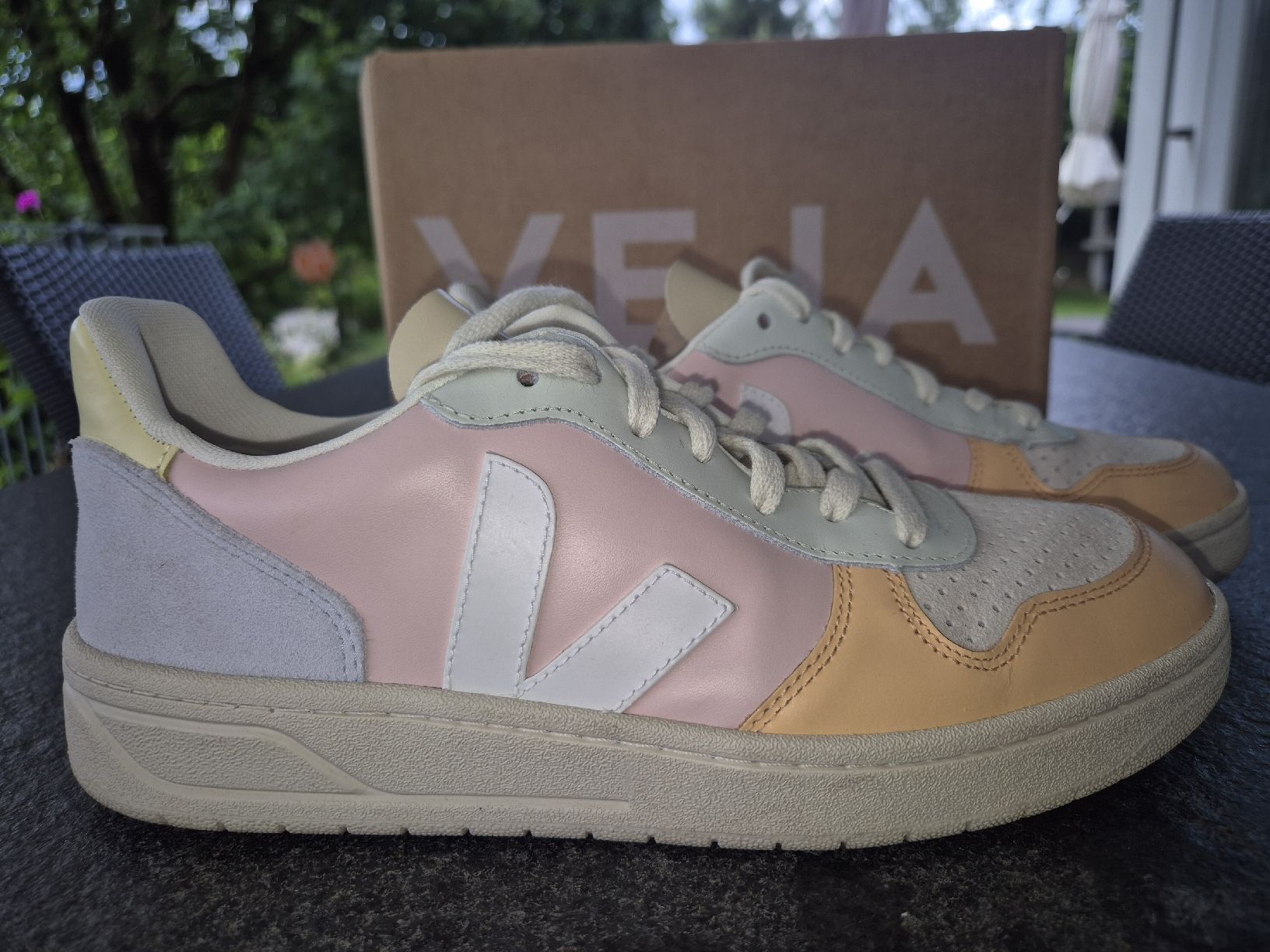 Veja Scarpe da donna: Wunderbarer VEJA Sneaker Multicolor Gr 40 – Nuovo (secondo la descrizione) da Hauenstein venduto da Zacherl 1