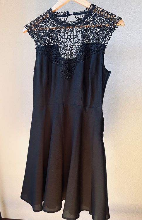 Robe de Cocktail Guess taille S | Kaufen auf Ricardo