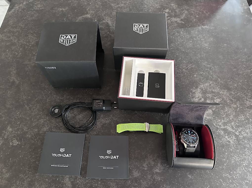 Orologi: Montre tag heuer connected  – Usato da Bossonnens venduto da emo_8h65