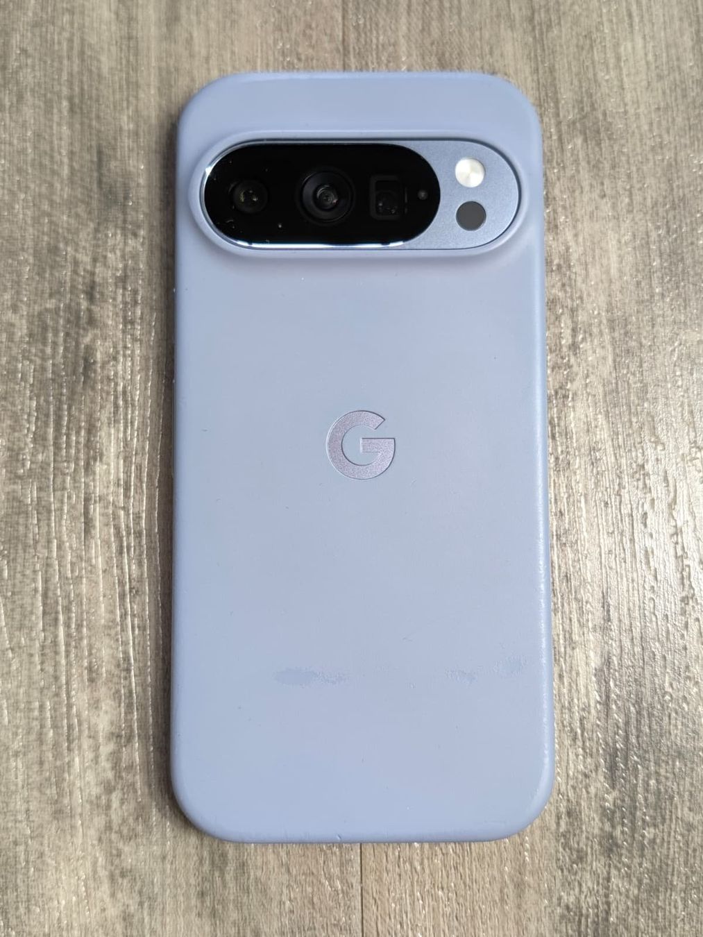 Google Telefoni cellulari / Smartphones: Google Pixel 10 Pro - Moonstone - 256GB (inkl. Case) – Usato da Frauenfeld venduto da pakFINDS 6