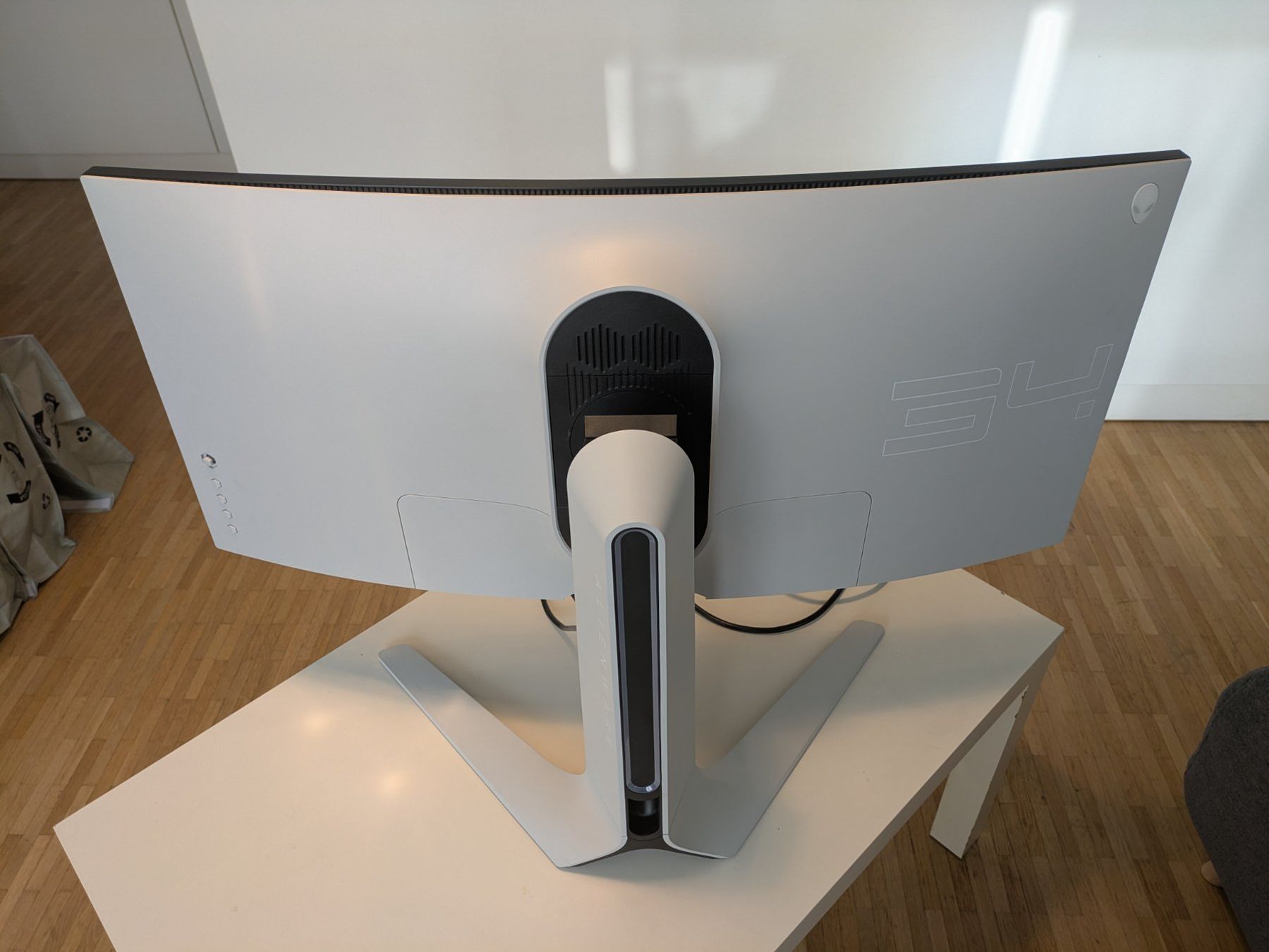 Alienware Monitore: Alienware AW3420DW – Gebraucht aus Fribourg von  2