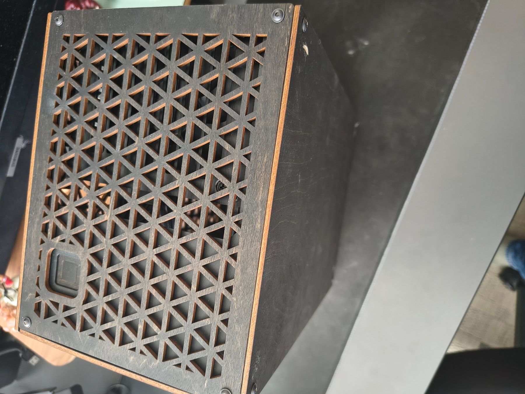 Gehäuse: Mini-ITX PC Gehäuse von Cubeor – Gebraucht aus Baden von chr1st1an