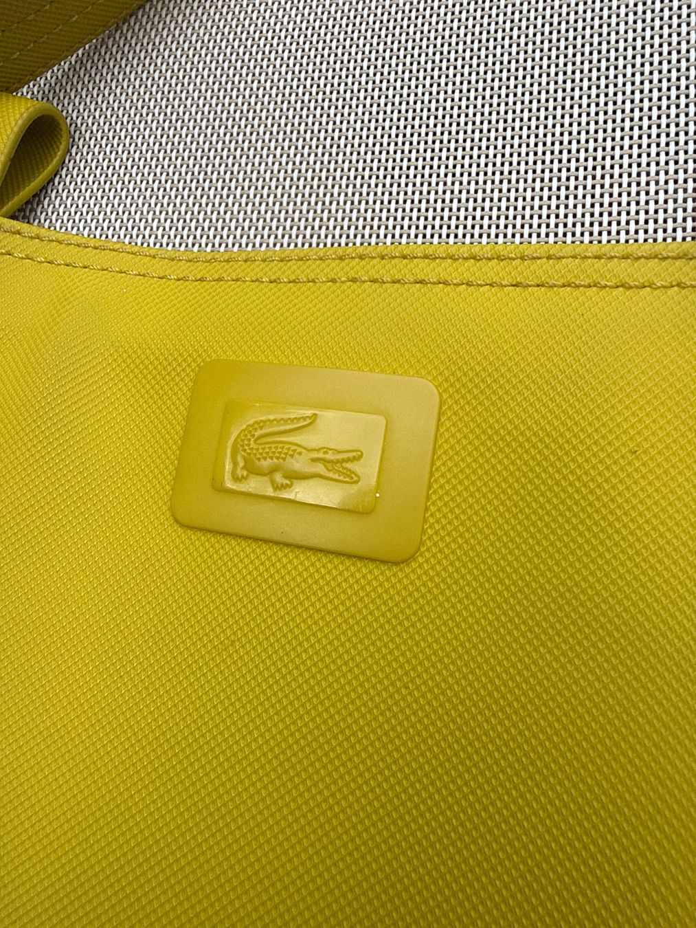 Lacoste Borse: Sac Lacoste femme – Usato da St imier venduto da sav_bjf9 1
