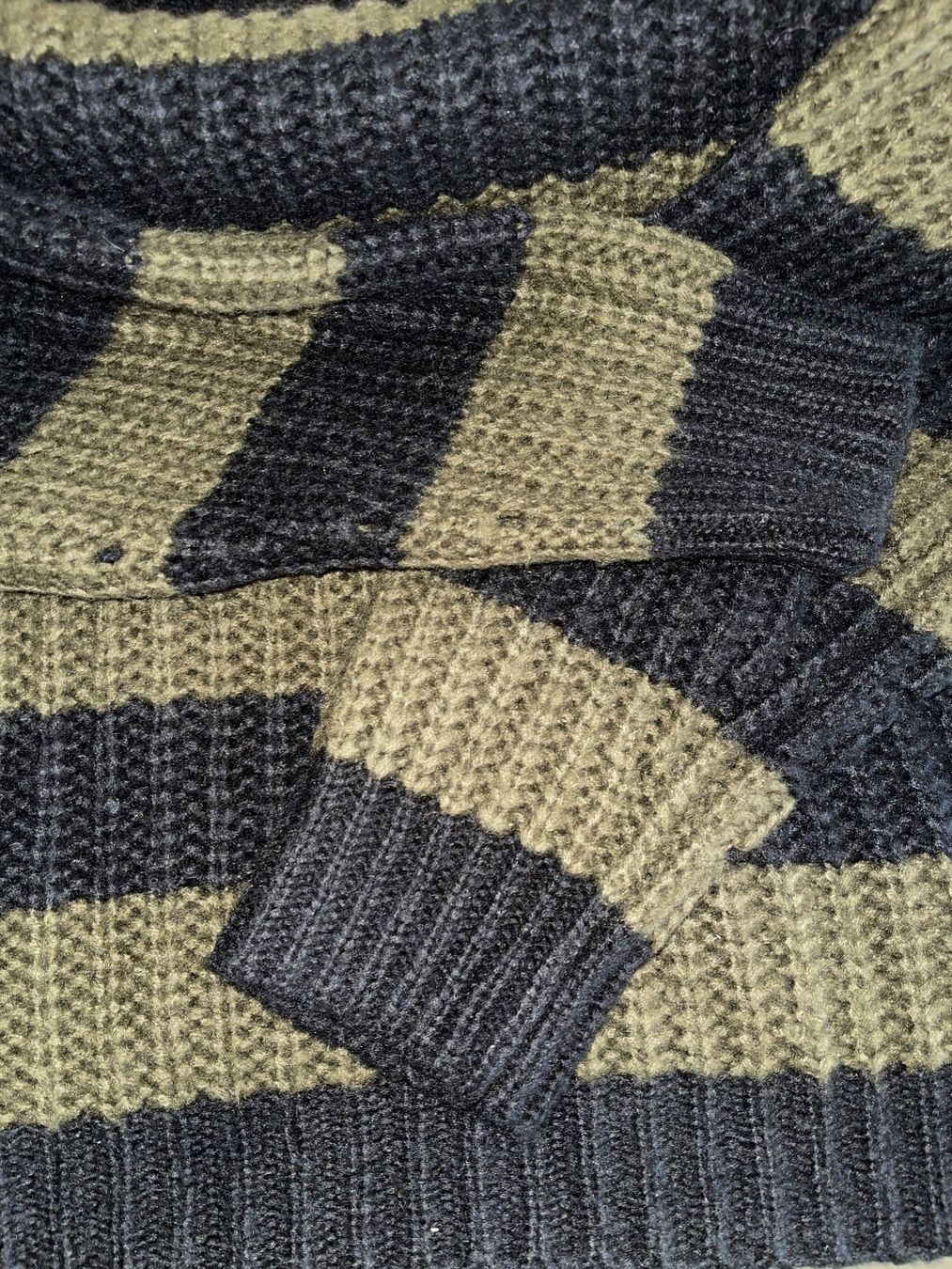Shein Pullover & Sweatshirts: Strickpullover grün/ schwarz, Grösse XL – Neu (gemäss Beschreibung) aus Rapperswil SG von Letas_closet 3