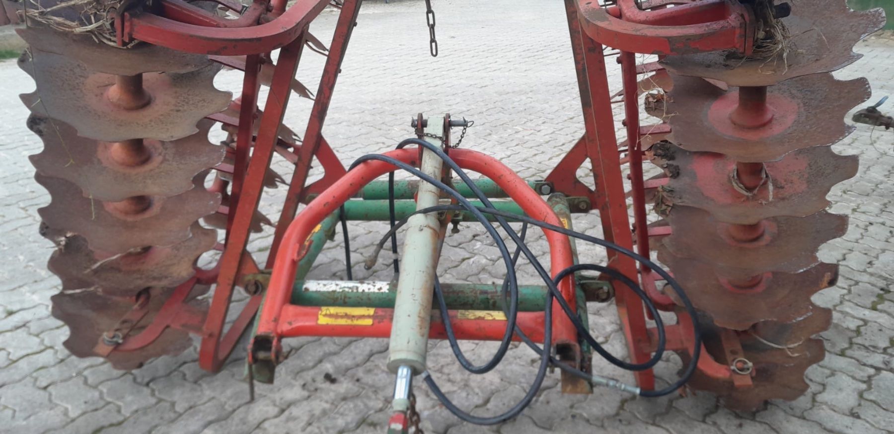 Tutte le macchine: Scheibenegge 4 Meter – Usato da Zunzgen venduto da andrin2004
