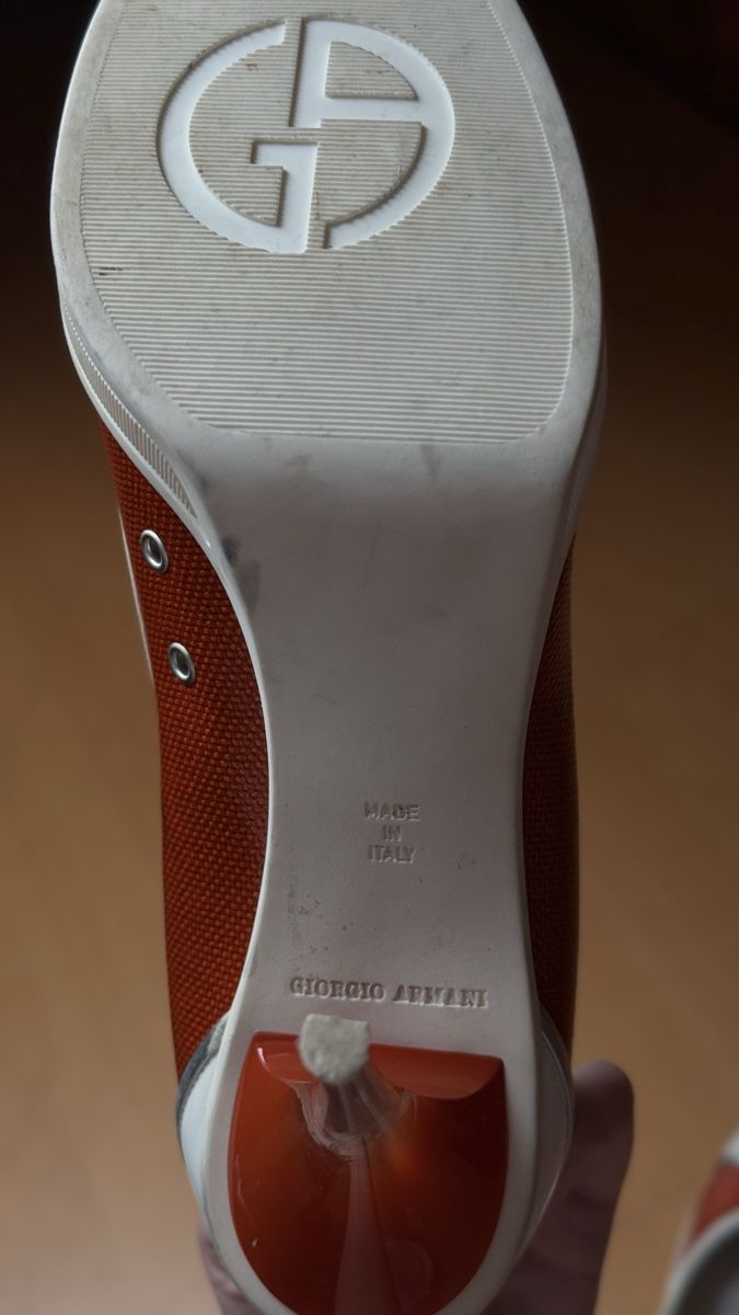 Armani Scarpe da donna: Giorgio Armani High Heels Pumps Gr. 40 – Nuovo (secondo la descrizione) da Oberweningen venduto da Vita_Lyt 4