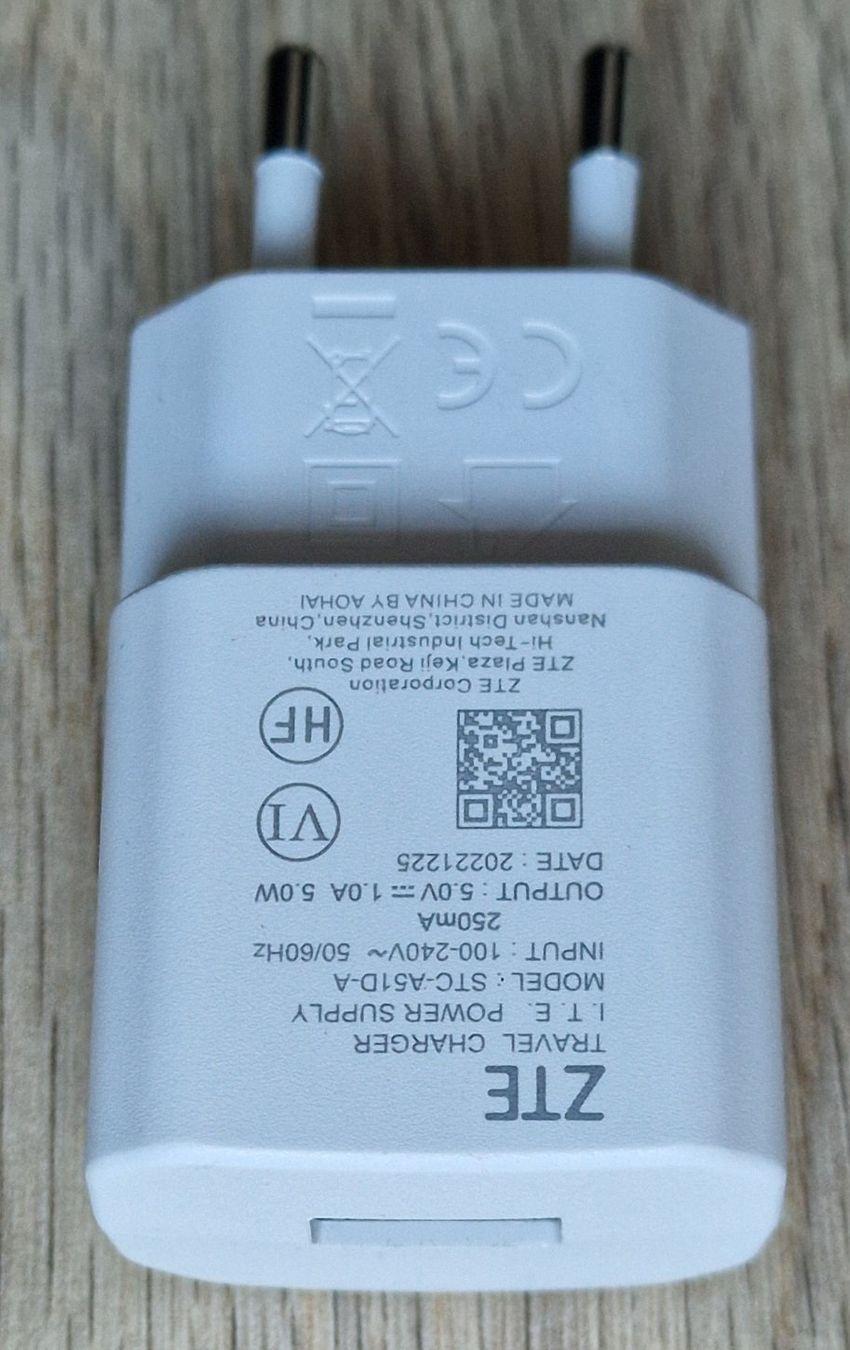 Ladegeräte: ZTE USB Typ A Ladegerät Charger NEUWERTIG – Neu (gemäss Beschreibung) aus Zürich von businessman80