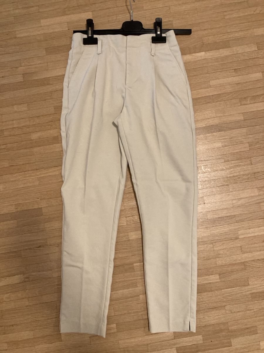 Bershka Hosen: Elegante Frauenhose – Gebraucht aus Urtenen-Schönbühl von alessibas 2