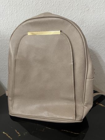 Rucksack in Beige - Top Zustand!