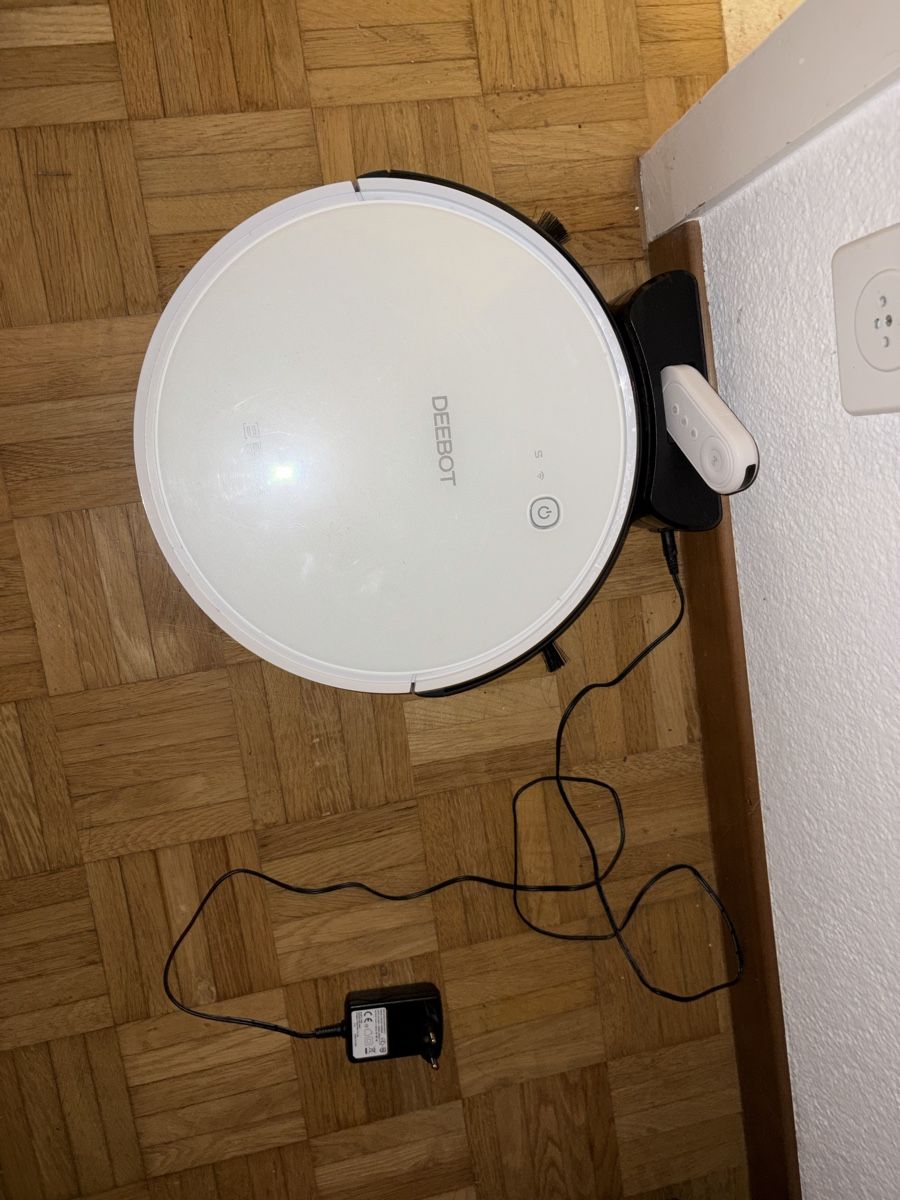 Aspirapolveri & Accessori: Saugroboter Ecovacs Deebot 605 gebraucht – Usato da Zürich venduto da wei_yn6f 1