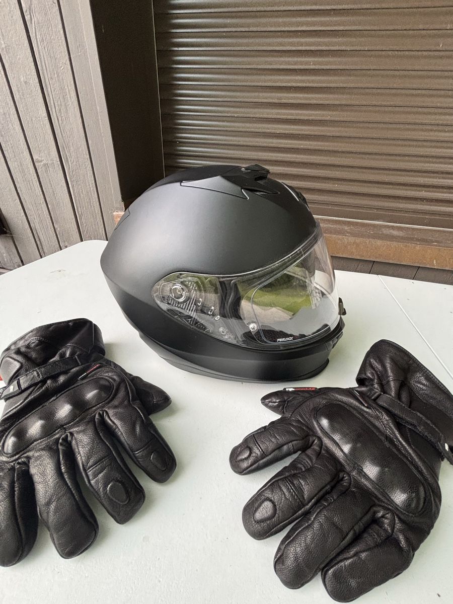 Caschi & visiere: Casque et gants de moto – Nuovo (secondo la descrizione) da Prangins venduto da Rodard8 7